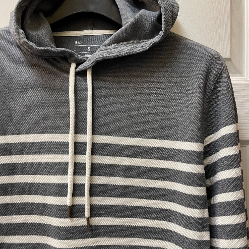 Gap Men's Small‎ Thermal Gray & White Striped Hooded Pullover Drawstring Hood